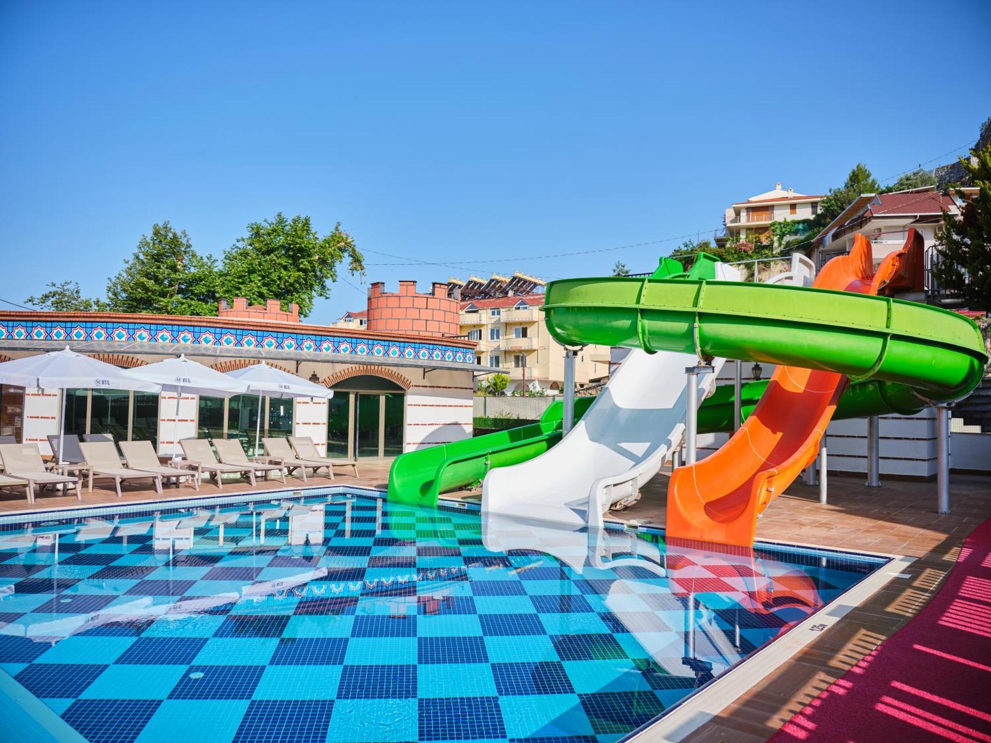 Noxinn Hotels Club Ultra All Inclusive Konaklı Eksteriør billede